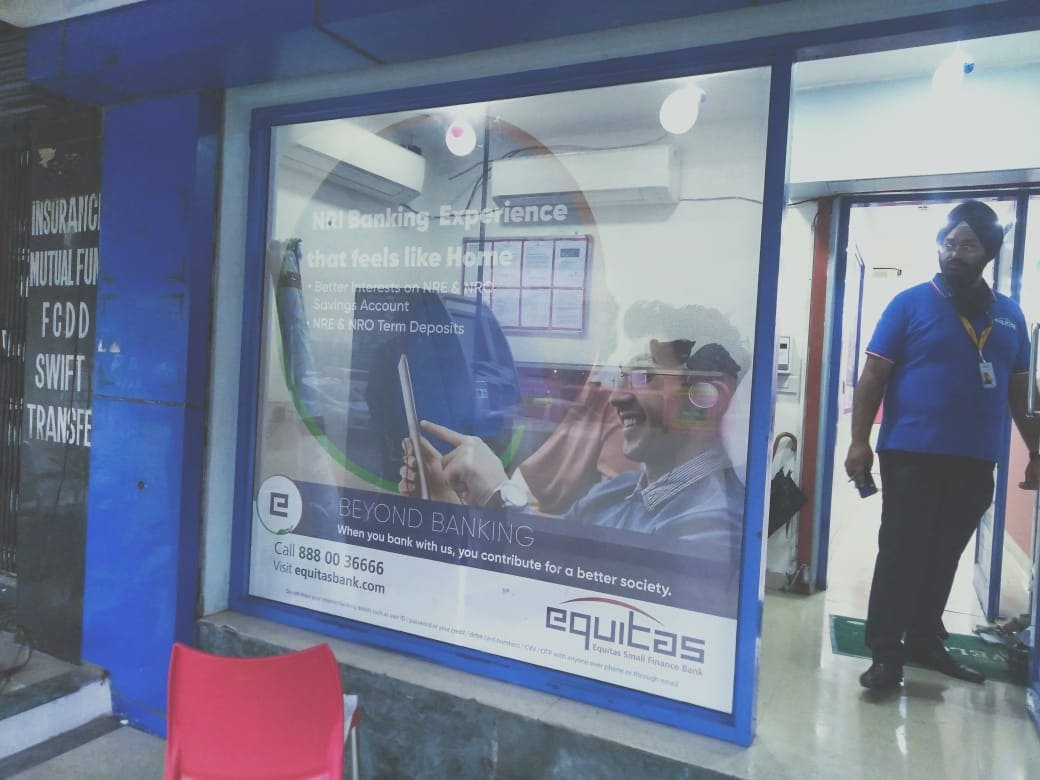 One Way Vision Film for Custom Window Advertising